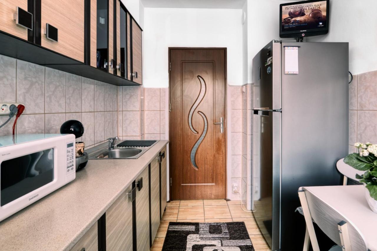 Ioly Apartments Constanta Ngoại thất bức ảnh
